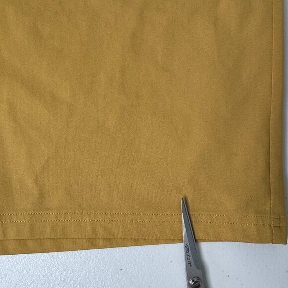 Rhone Commuter Shorts Mens Size 36 Gold Flex-Knit Stretch 9" Regular Fit Golf - Picture 10 of 12